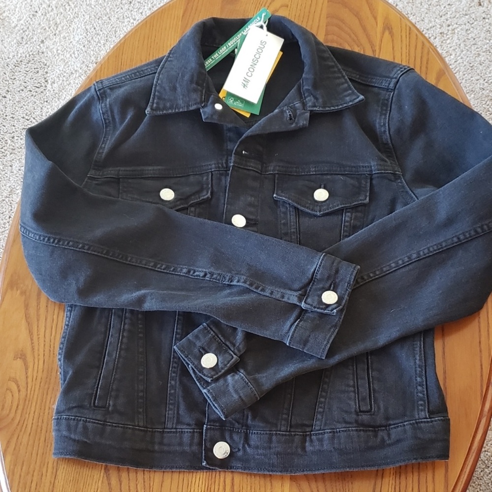 Black H&M jean jacket nwt xs